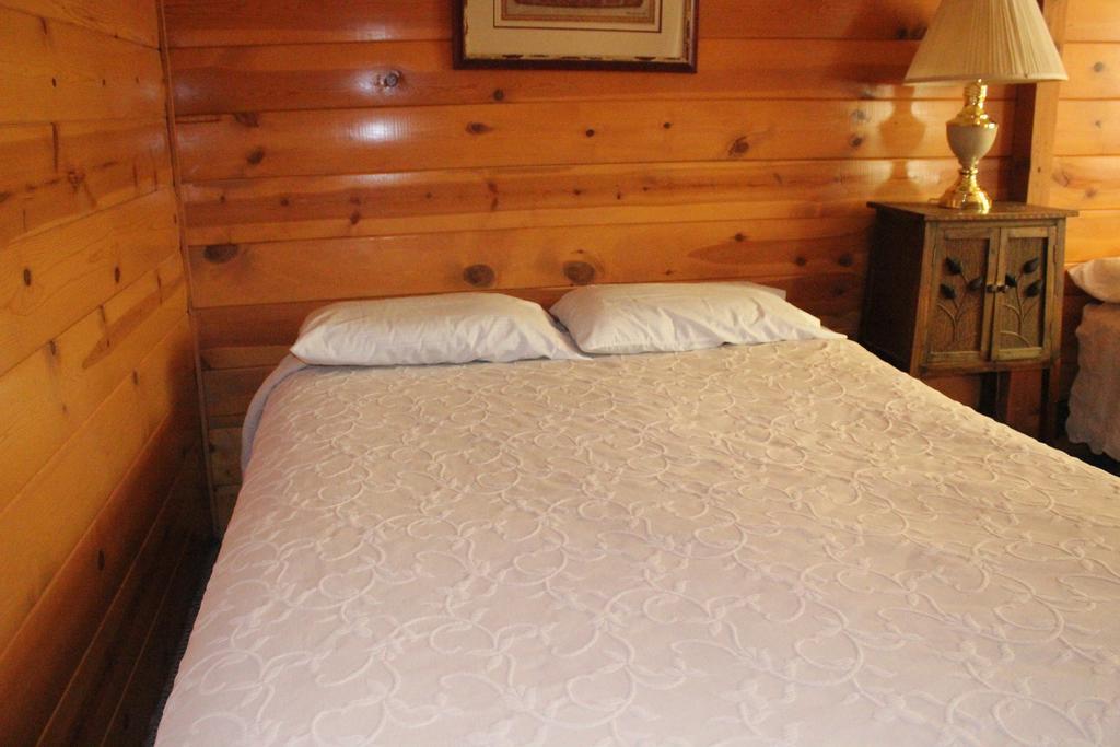 Twin Lakes Resort Bridgeport Camera foto