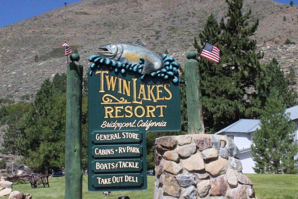 Twin Lakes Resort Bridgeport Esterno foto