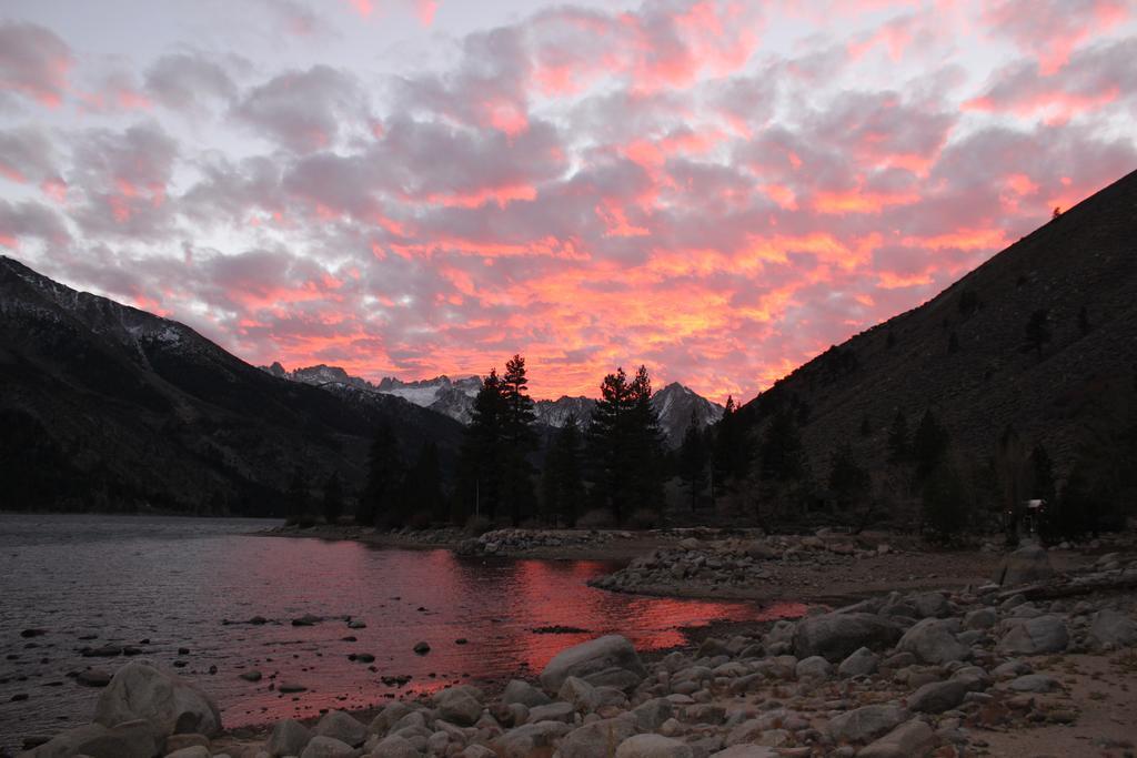Twin Lakes Resort Bridgeport Esterno foto